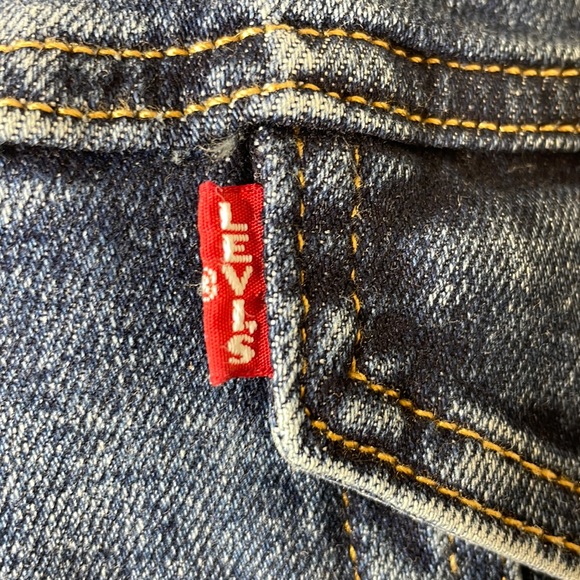 Levi’s Ex-Boyfriend Trucker Denim Jacket - Picture 8 of 17